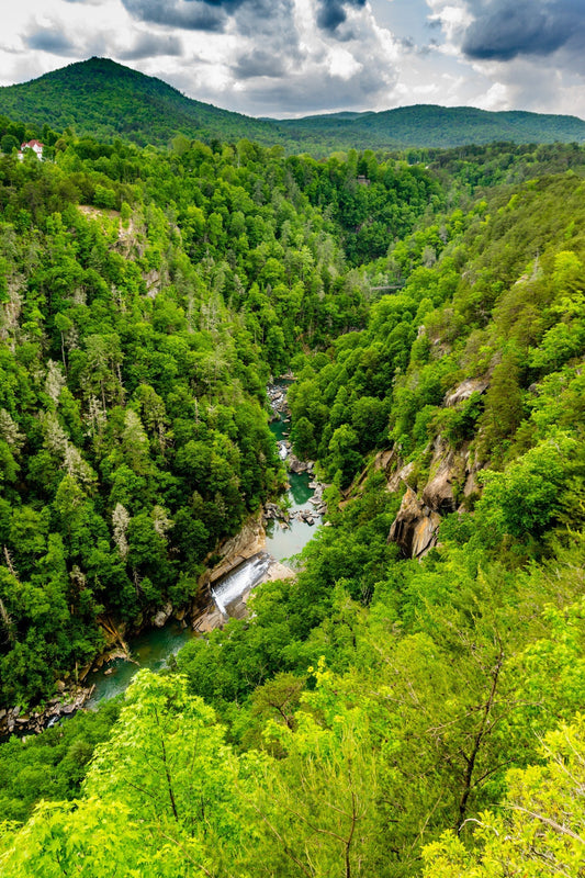 Tallulah Gorge State Park, Hiking, Cliffs, Bridge, River, Tallulah Falls, Georgia, Landscape Photograph.